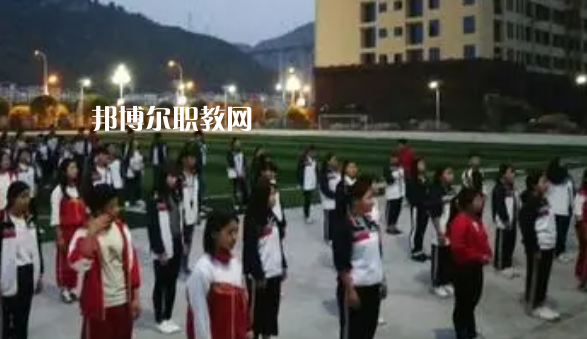 沿河土家族自治縣中等職業(yè)學(xué)校2022年報(bào)名條件、招生要求、招生對(duì)象