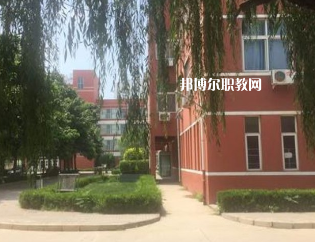 衡水兆華科技中等專業(yè)學(xué)校怎么樣、好不好