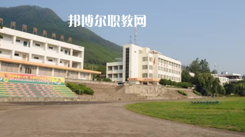 涼山州高級職業(yè)技術(shù)學(xué)校2022年報名條件、招生要求、招生對象