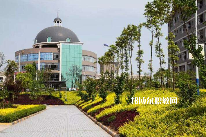 重慶涪陵區(qū)職業(yè)教育中心2022年報(bào)名條件、招生要求、招生對(duì)象