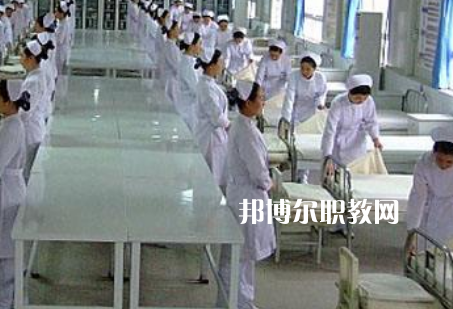 甘肅省中醫(yī)學(xué)校2022年報(bào)名條件、招生要求、招生對(duì)象