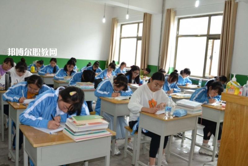 甘肅省廣播電視學(xué)校2022年報(bào)名條件、招生要求、招生對(duì)象