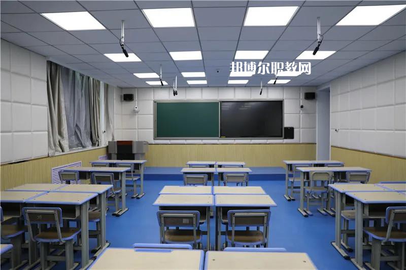 天水衛(wèi)生學校2022年學費、收費多少