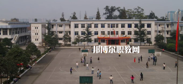 成都市育華職業(yè)學(xué)校怎么樣、好不好