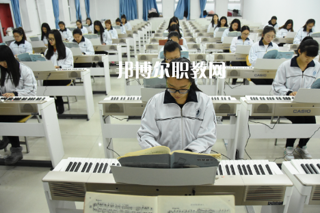 保定幼兒師范高等?？茖W校2022年報名條件、招生要求、招生對象