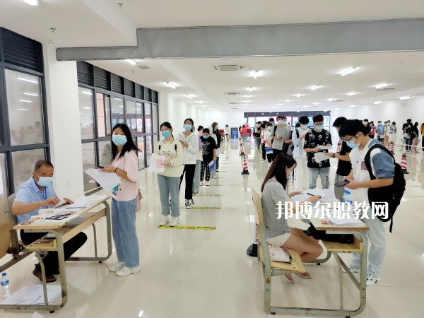 六安市職業(yè)學校(中專部)怎么樣、好不好