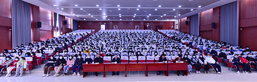 池州生態(tài)經(jīng)濟(jì)學(xué)校怎么樣、好不好
