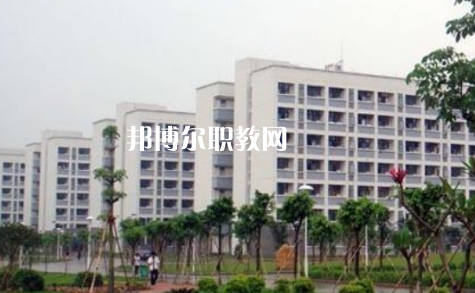 樂至縣回瀾職業(yè)中學(xué)怎么樣、好不好