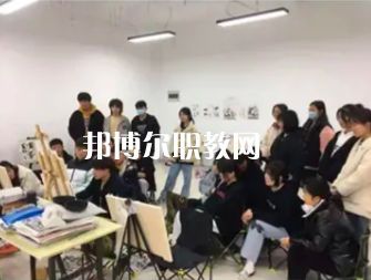 池州江南工業(yè)學(xué)校2022年報(bào)名條件、招生要求、招生對(duì)象