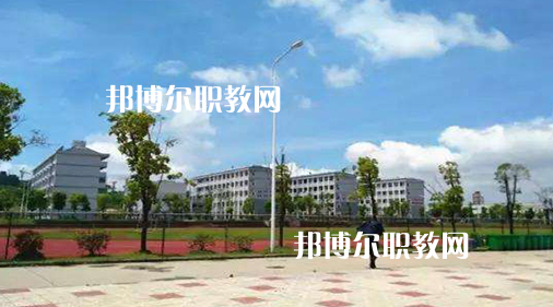 池州江南工業(yè)學(xué)校怎么樣、好不好