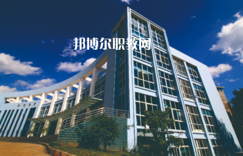 丹寨民族職業(yè)技術(shù)學(xué)校2022年招生辦聯(lián)系電話(huà)