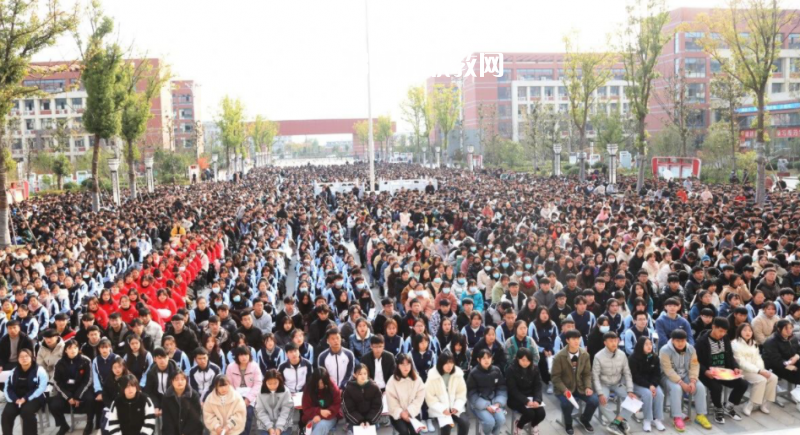 靈璧高級職業(yè)技術(shù)學(xué)校2022年報(bào)名條件、招生要求、招生對象