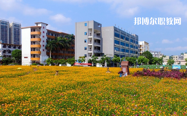 廣西欽州農(nóng)業(yè)學(xué)校2022年報(bào)名條件、招生要求、招生對象