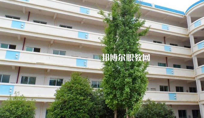 貴陽衛(wèi)生學校2022年報名條件、招生要求、招生對象
