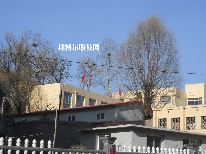 承德通達中等專業(yè)學校2022年報名條件、招生要求、招生對象