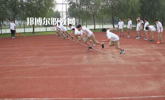 祿豐縣職業(yè)高級中學2022年報名條件、招生要求、招生對象