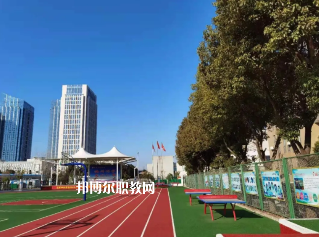 合肥中科信息工程技工學校網(wǎng)站網(wǎng)址
