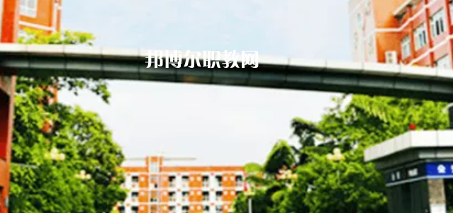 成都市機(jī)械高級技工學(xué)校2022年有哪些專業(yè)