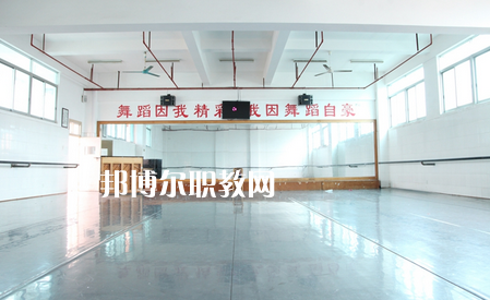 廣西藝術(shù)學(xué)校2022年報(bào)名條件、招生要求、招生對(duì)象