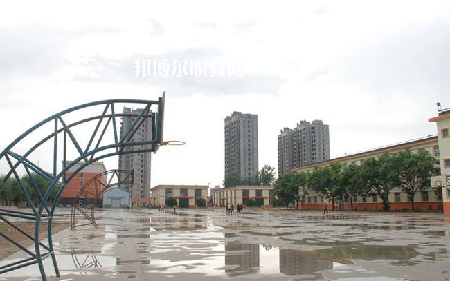 華北工業(yè)學(xué)校2022年報(bào)名條件、招生要求、招生對(duì)象