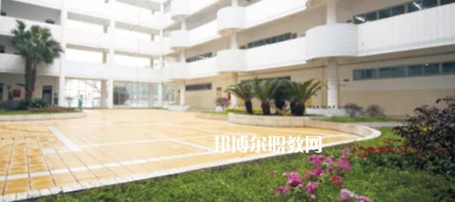 成都市現(xiàn)代制造職業(yè)技術學校2022年招生簡章