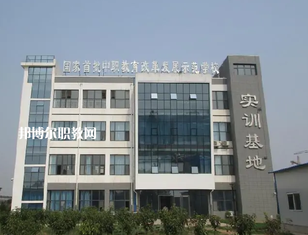 邢臺現(xiàn)代職業(yè)學(xué)校2022年報(bào)名條件、招生要求、招生對象