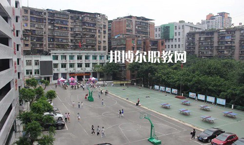 四川省達(dá)州中醫(yī)學(xué)校2022年報(bào)名條件、招生要求、招生對(duì)象