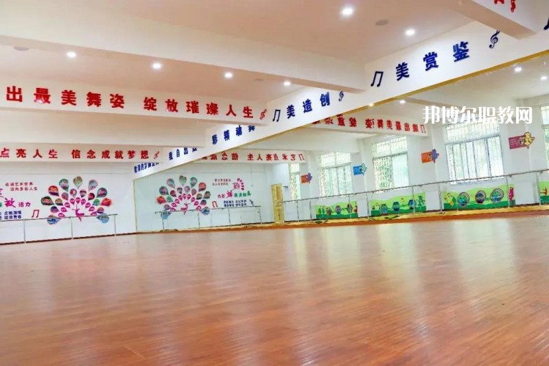 宜賓敘州區(qū)柳嘉職業(yè)技術(shù)學校2022年報名條件、招生要求、招生對象