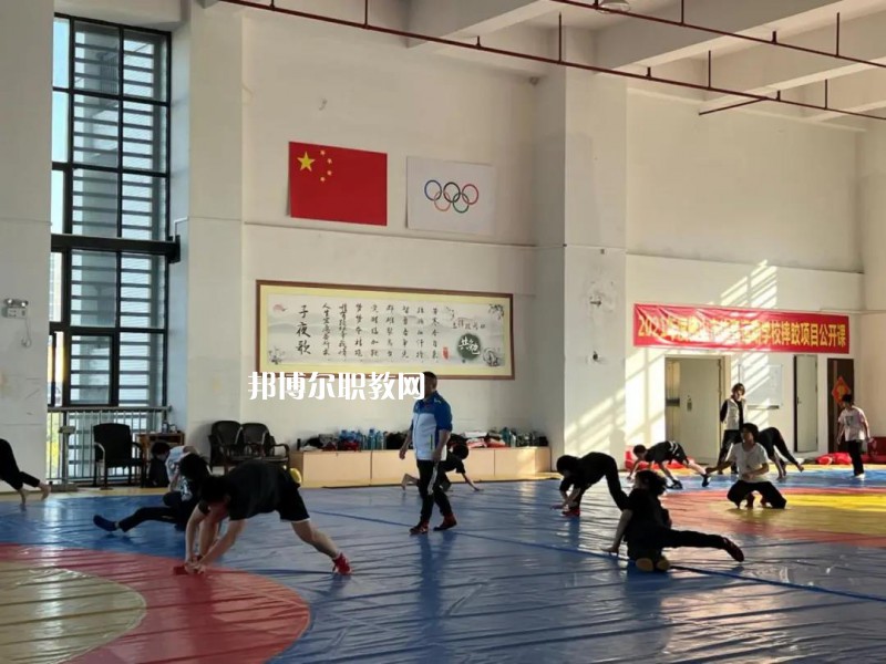 佛山體育運(yùn)動(dòng)學(xué)校2022年報(bào)名條件、招生要求、招生對(duì)象