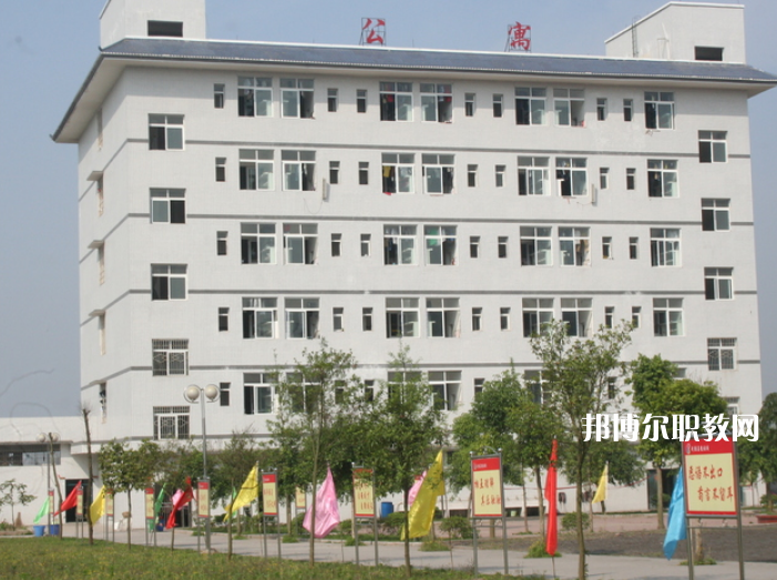 廣安武勝嘉陵職業(yè)技術(shù)學(xué)校2022年報名條件、招生要求、招生對象