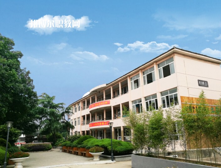 龍灣區(qū)職業(yè)技術(shù)學校教育集團2022年有哪些專業(yè)