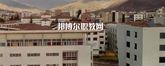 廣安市景山職業(yè)高中學校2022年學費、收費多少