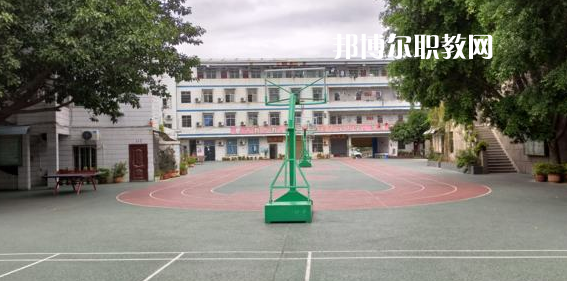 攀枝花商貿(mào)電子職業(yè)技術(shù)學(xué)校2022年學(xué)費、收費多少