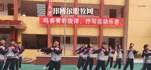 瀘州市天樺職業(yè)技術(shù)學(xué)校2022年報(bào)名條件、招生要求、招生對(duì)象