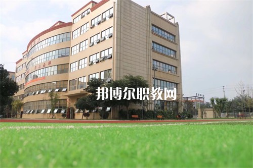 湖南中南藝術(shù)學(xué)校2022年報(bào)名條件、招生要求、招生對(duì)象