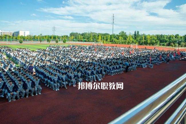 南陽市電子中等專業(yè)學校2022年學費、收費多少