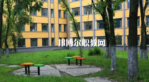 哈爾濱市職工醫(yī)學(xué)院2022年招生辦聯(lián)系電話(huà)