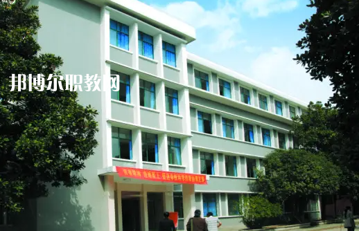 黃石藝術(shù)學校2022年報名條件、招生要求、招生對象
