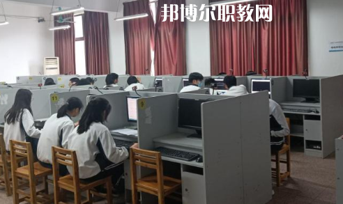 武漢建設(shè)學(xué)校2022年報(bào)名條件、招生要求、招生對(duì)象