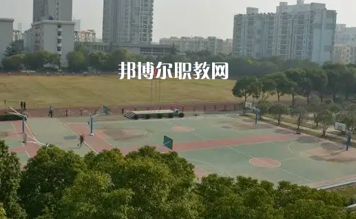武漢財貿(mào)學校2022年學費、收費標準