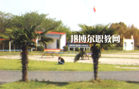 湖北汽車工業(yè)實(shí)驗(yàn)技工學(xué)校2022年怎么樣、好不好