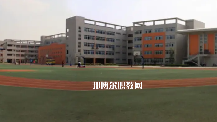 成都禮儀職業(yè)中學(xué)2022年怎么樣、好不好
