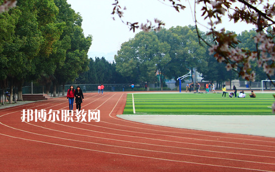 十堰科技學(xué)校2022年招生錄取分數(shù)線