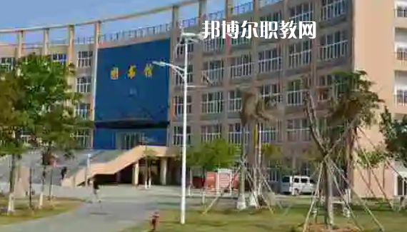 廈門高職?？圃盒Ｅ琶?1強