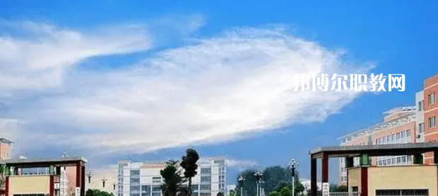 河南高職?？圃盒Ｅ琶?2強(qiáng)