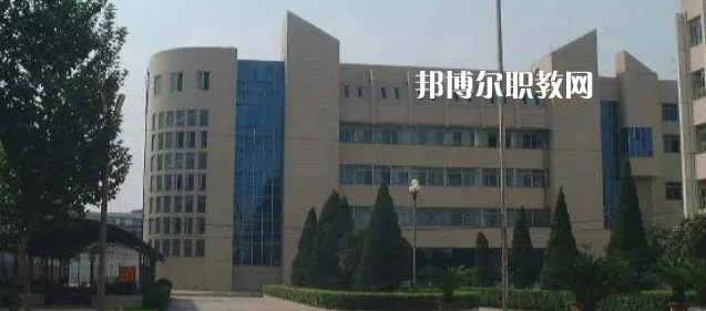 鄭州高職?？圃盒Ｅ琶?9強(qiáng)