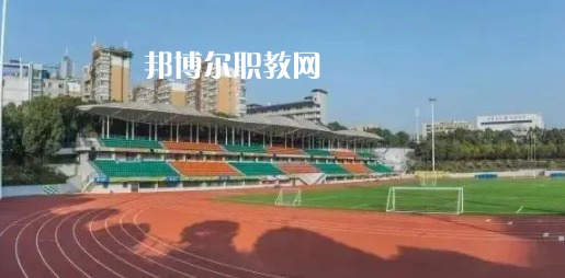 湖南高職?？圃盒Ｅ琶?8強