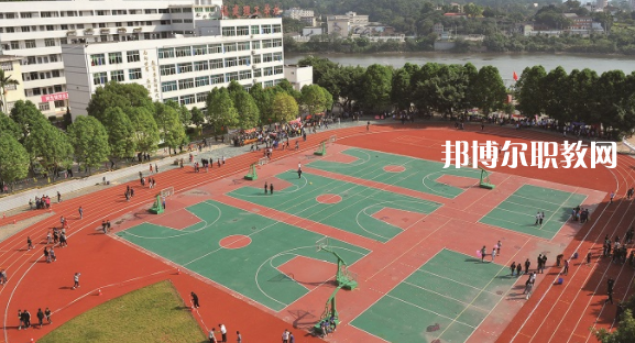 福建理工學(xué)校2023年學(xué)費(fèi)、收費(fèi)多少