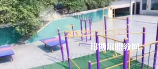 威遠(yuǎn)縣聯(lián)想職業(yè)技術(shù)學(xué)校2023年學(xué)費、收費多少