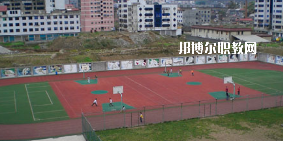 2023年萬源市職業(yè)高級中學學費、收費多少